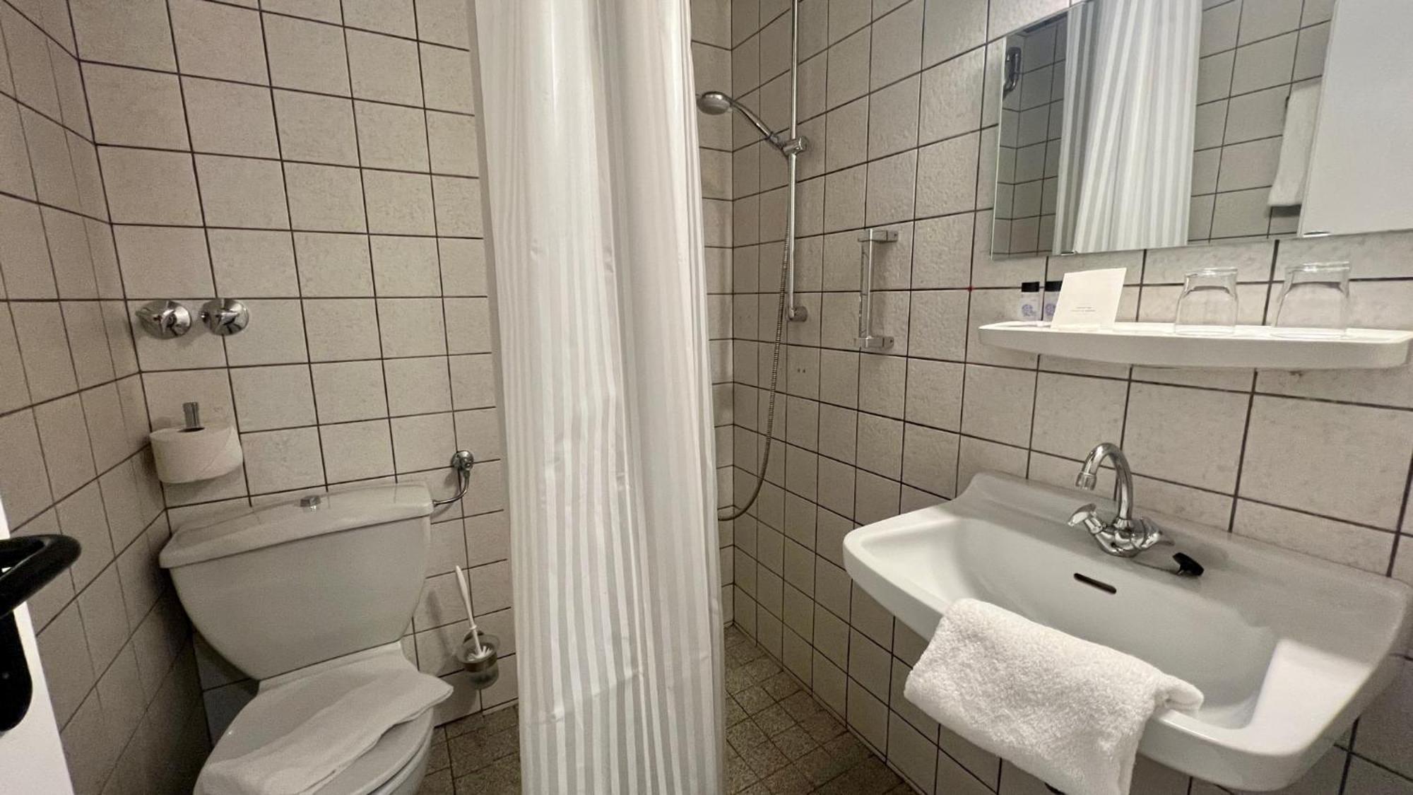 Kloster Steinfeld Gaestehaus Kall Quarto foto